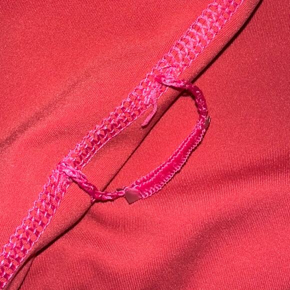 Stance Happenings Red Pink Scoop Neck Crop Top Size Medium - Picture 4 of 9